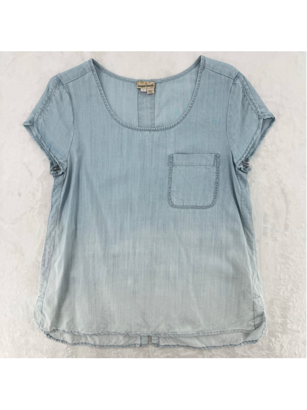 Holding Horses Top Lightweight Ombre Blue Denim Chambray Embroidered Size Small